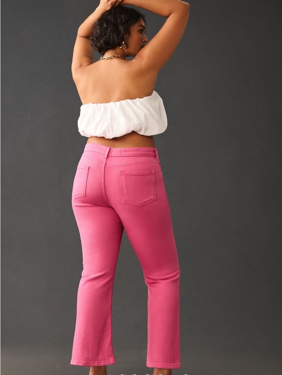 Pilcro by Anthro Yaya cropped flare jeans in bright pink, size 26W - Picture 5 of 8